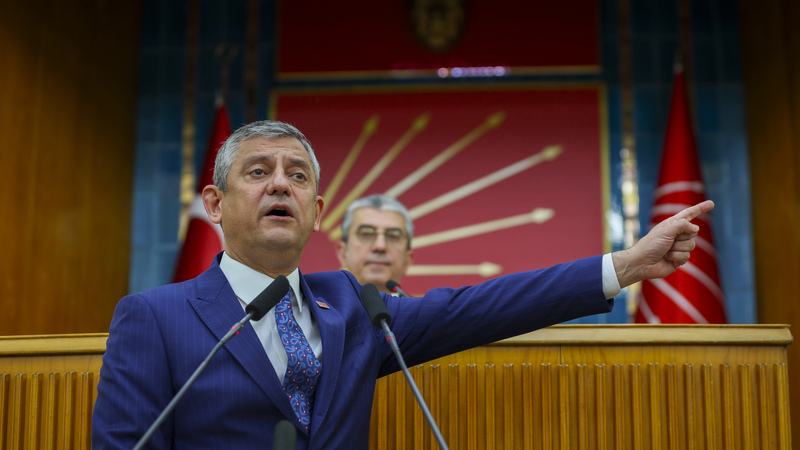 Özgür Özel: Sahada vites yükseltiyoruz, 81 ilde kampanya başlıyor