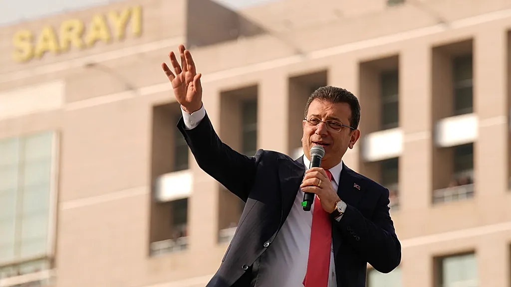 İBB davasında Adem Soytekin dahil 15 isme tahliye