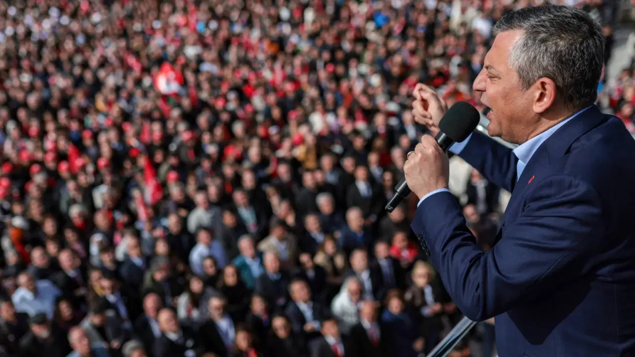 CHP’nin ‘Millet İradesine Sahip Çıkıyor’ mitinglerinin 108’inci adresi Erdoğan’ın memleketi oldu