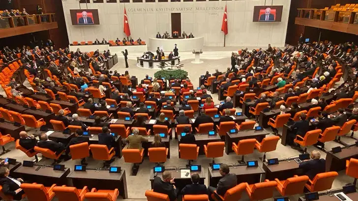 TBMM Genel Kurulu'nda, fahiş site aidatlarına yönelik düzenleme mesaisi