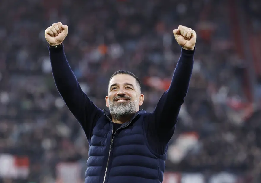 Arda Turan'dan tarihi başarı