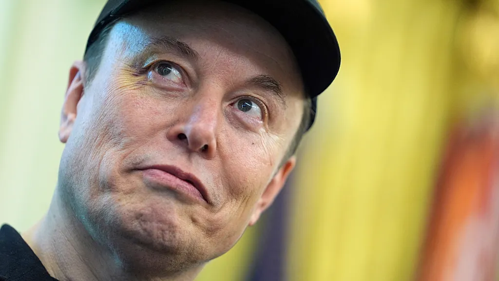 Musk, bir zamanlar 'kötü' dediği woke rakibi ile temasta