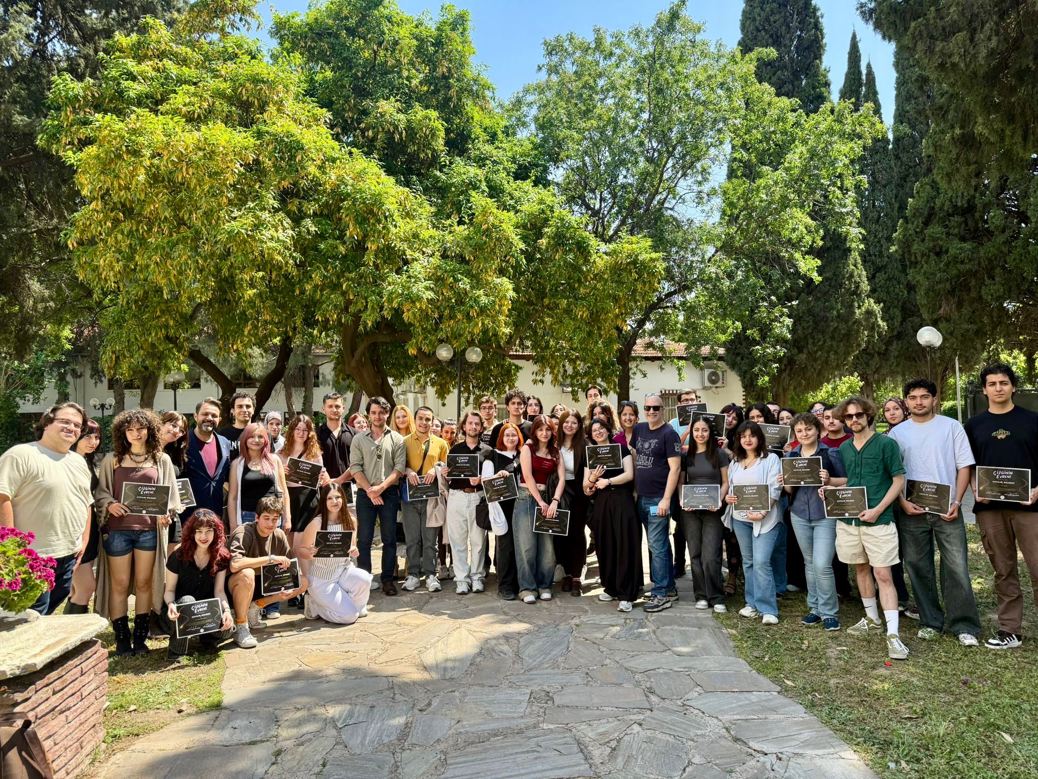 Ege Üniversitesi’nde “Çizginin Evreni” Sergisi Açıldı