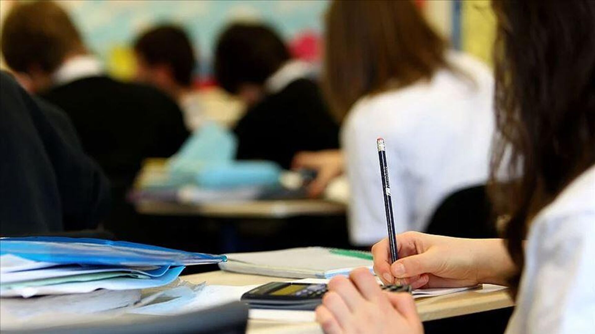 Valilik duyurdu: Okullar 3 gün tatil edildi