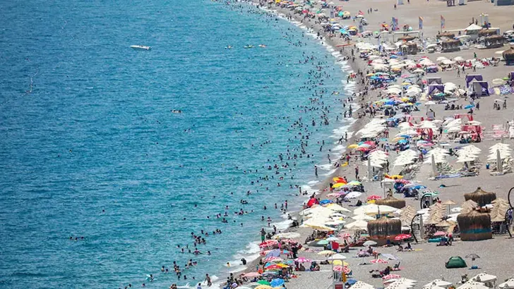 Bayramda Antalya otellerinde yüzde 100 doluluk