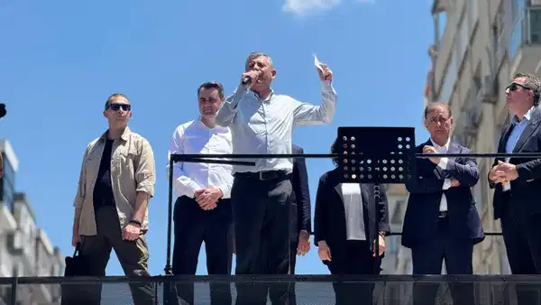 Özgür Özel: Mutlak butlan ile mutlak sultan ittifakına geçit vermeyeceğiz