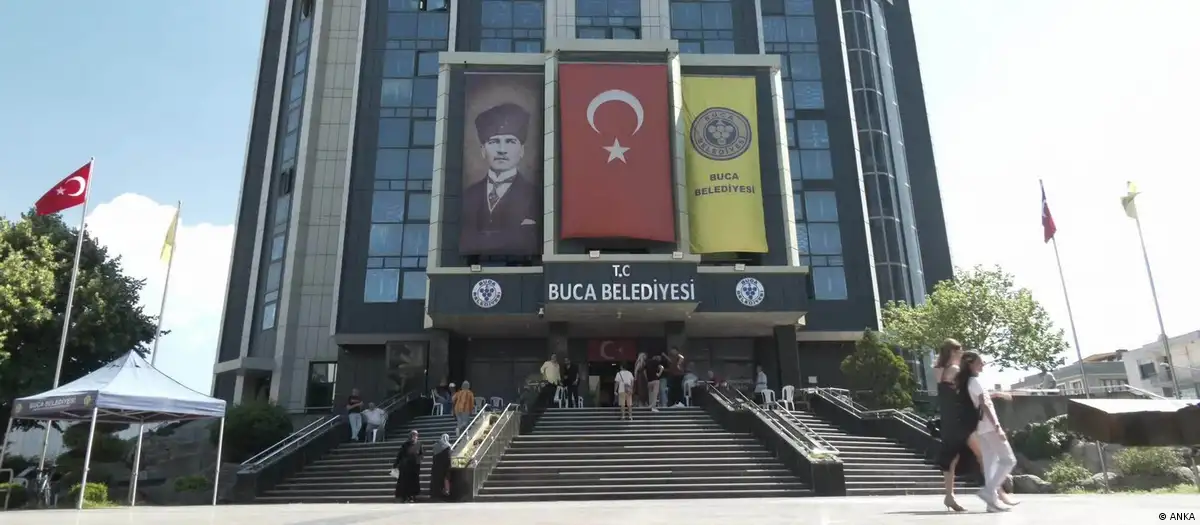 Buca Belediye Başkanı Görkem Duman dâhil 42 kişi tutuklandı