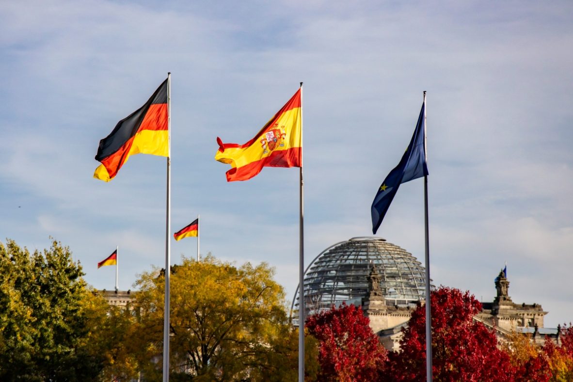 Alman ve İspanyol şirketleri alternatif FCAS jetine talip oldu