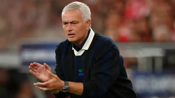 Jose Mourinho resmen Real Madrid'de! Sözleşme ayrıntıları belli oldu...