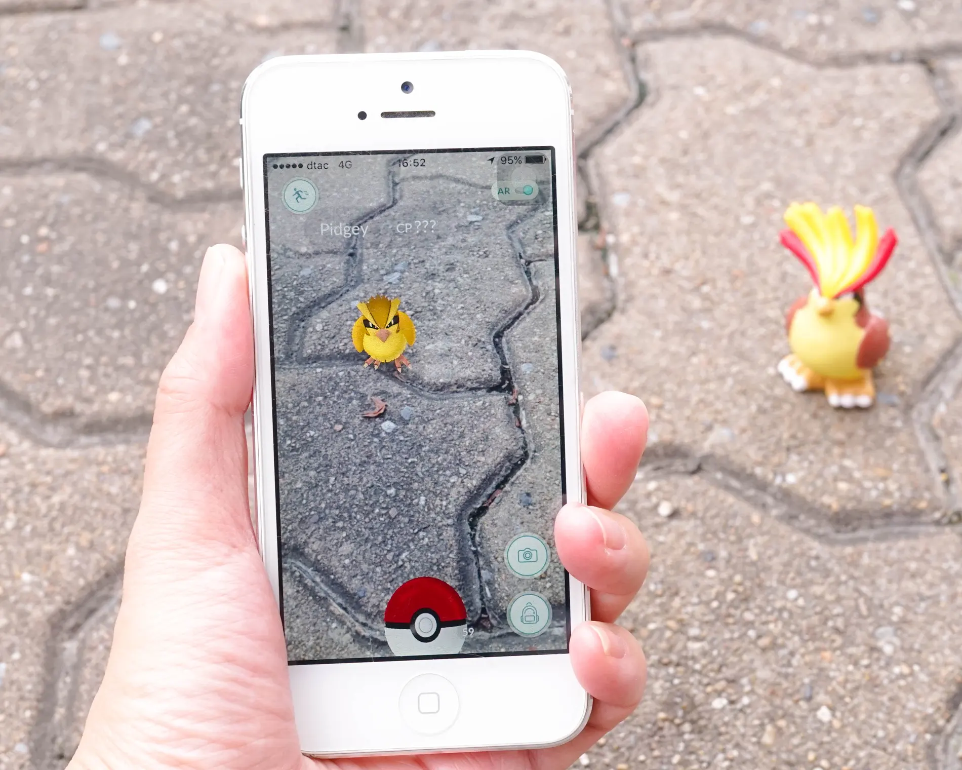 Pokémon Go, yapay zekâyı eğitiyor