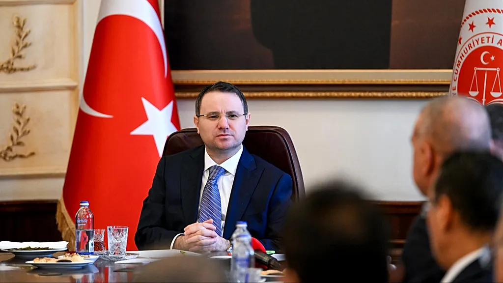 Avrupa Parlamentosu'nda Akın Gürlek tartışması