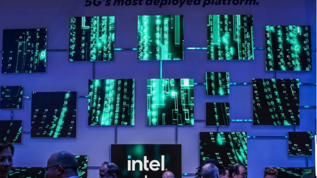 Trump: Apple çip tasarımı ve üretimi için Intel'le çalışacak