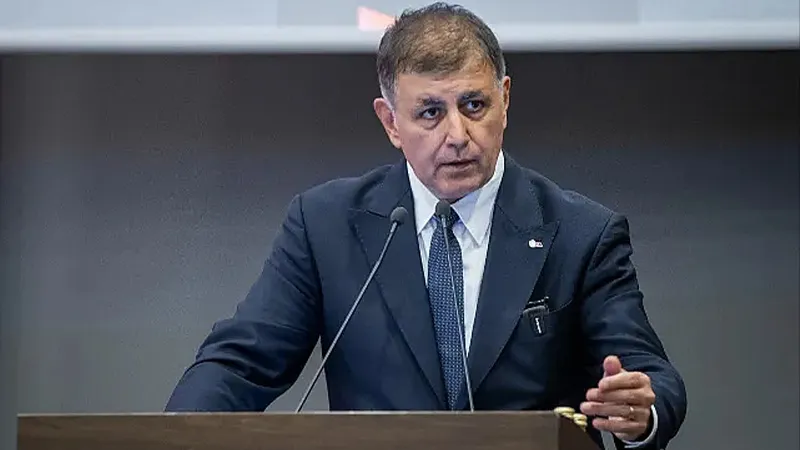 Cemil Tugay CHP’den istifa etti... CHP, "Kale'sini" kaybetti