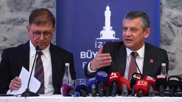 Özgür Özel'den 'Cemil Tugay' açıklaması