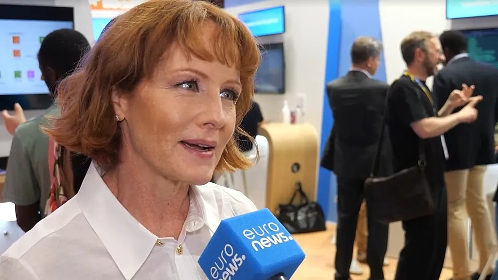 AWS pazarlama şefi Julia White Açıkladı