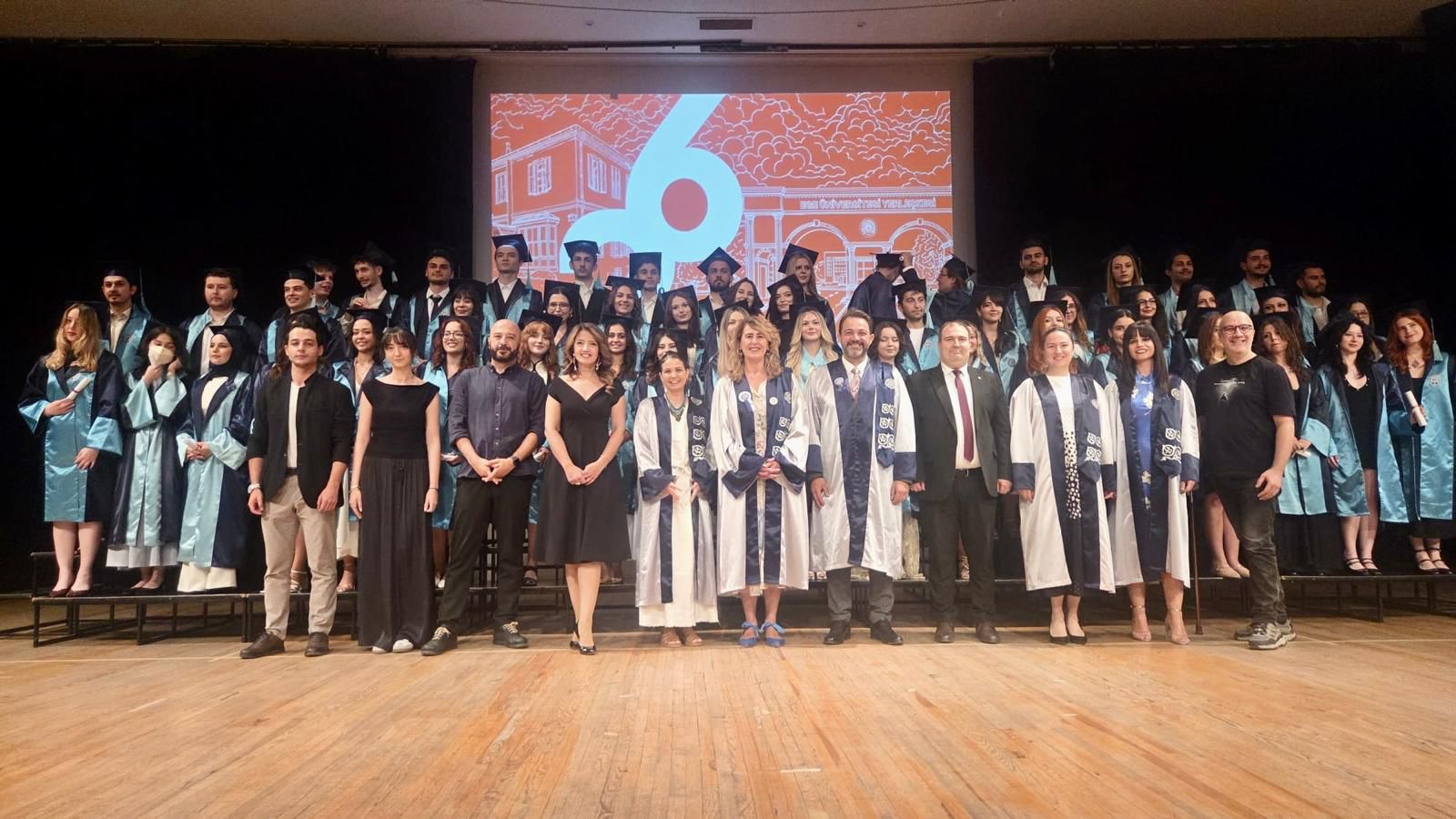 Ege Üniversitesi geleceğin tasarımcılarını uğurladı