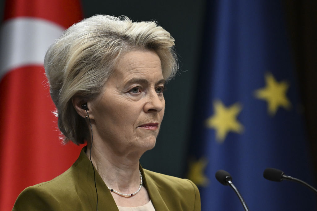 Avrupa'nın Türkiye Savunma İkilemi Ankara'daki NATO Zirvesi'nde Göze Çarpıyor