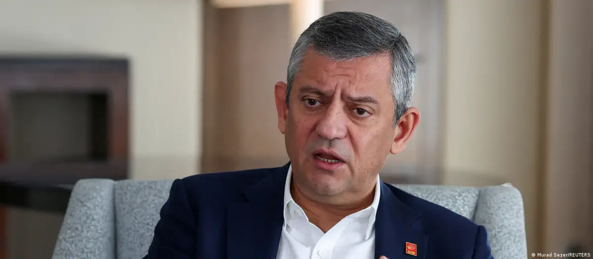 Özel: Yeni parti için program ve logo çalışmaları başladı
