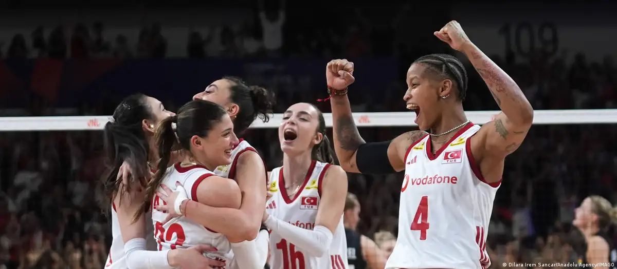 Filenin Sultanları üst üste sekizinci kez VNL finalinde