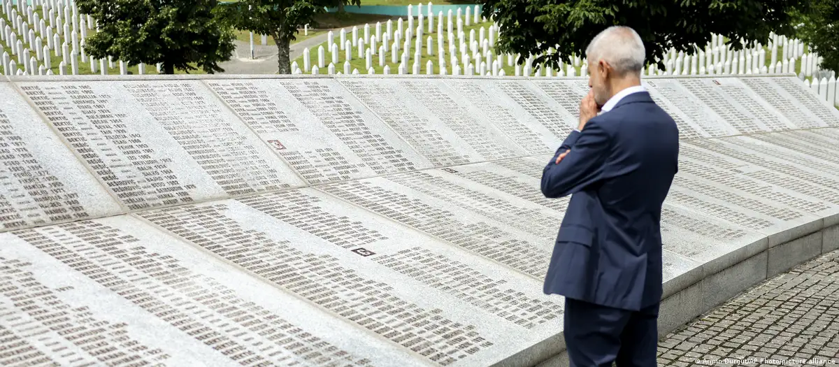 Srebrenitsa Katliamı: 31 yıl önce bugün ne oldu?
