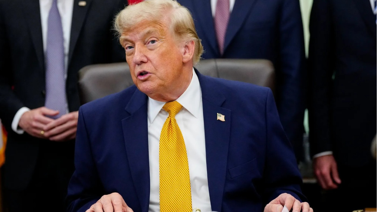 Trump, İran'a yönelik deniz ablukasını yeniden başlattı