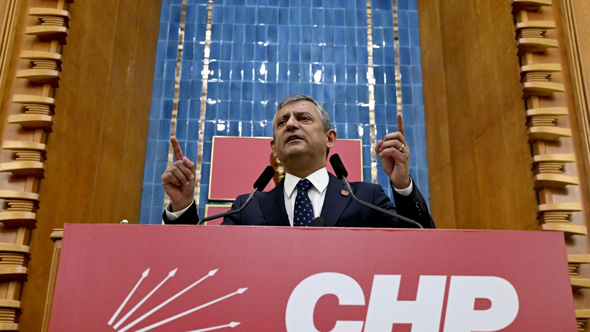 Özgür Özel'den veda konuşması