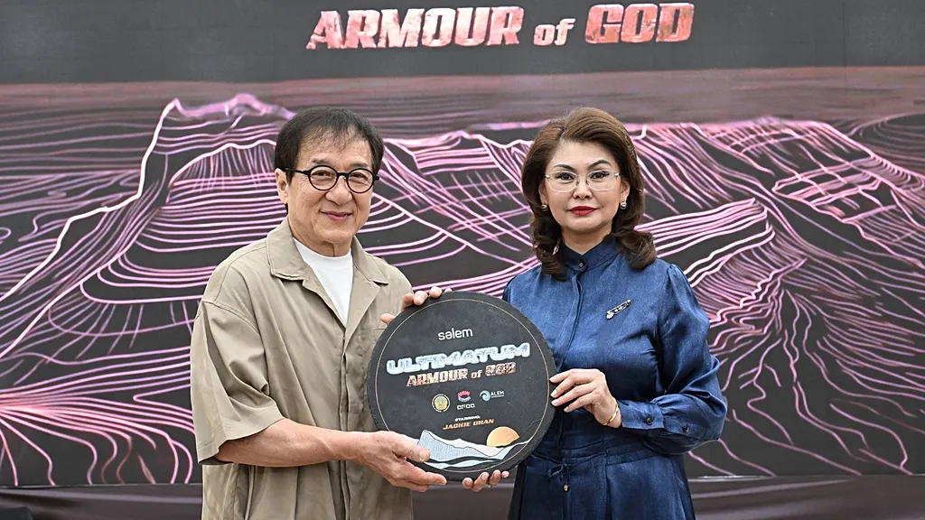 Jackie Chan, "Armour of God" için hazır