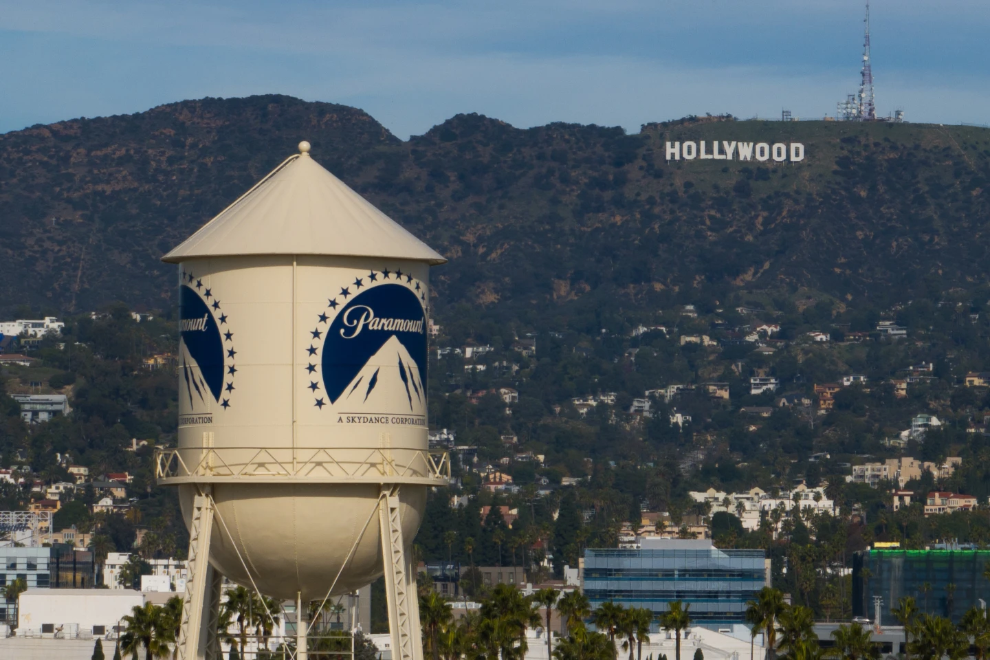 Paramount, Warner Satın Alımını Erteledi