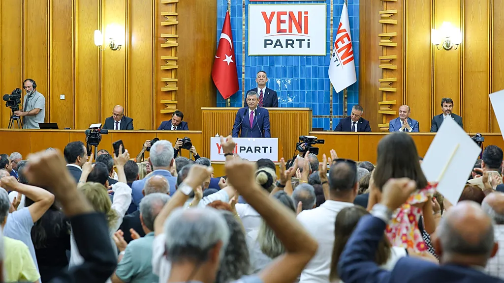 YENİ Parti'de yeni örgütlenme modeli