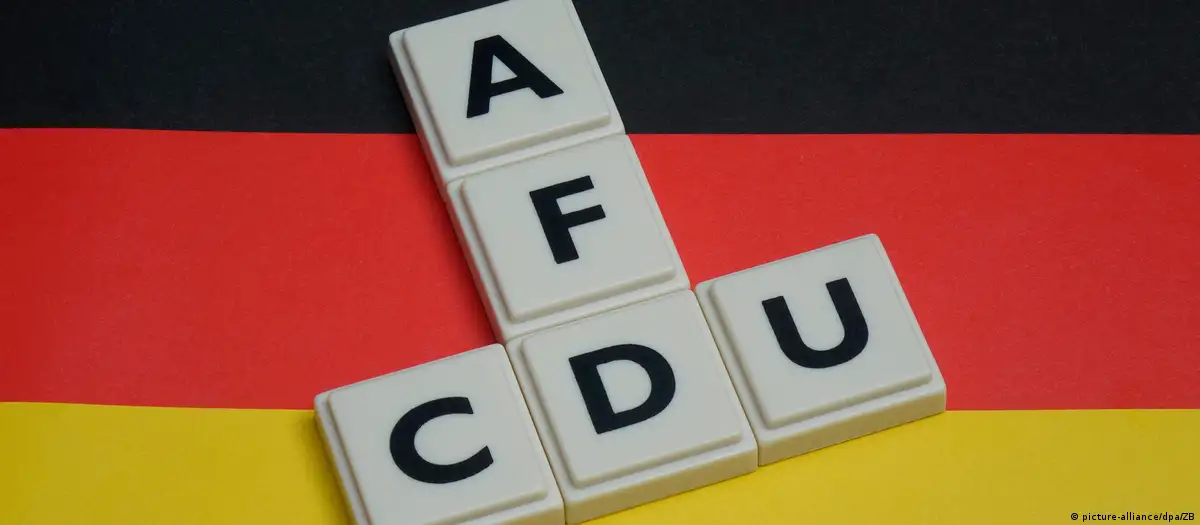 Almanya'da aşırı sağcı AfD diğer partilerle arayı açıyor