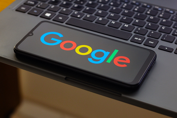 Fransızlar yine Google’ı hedef aldı