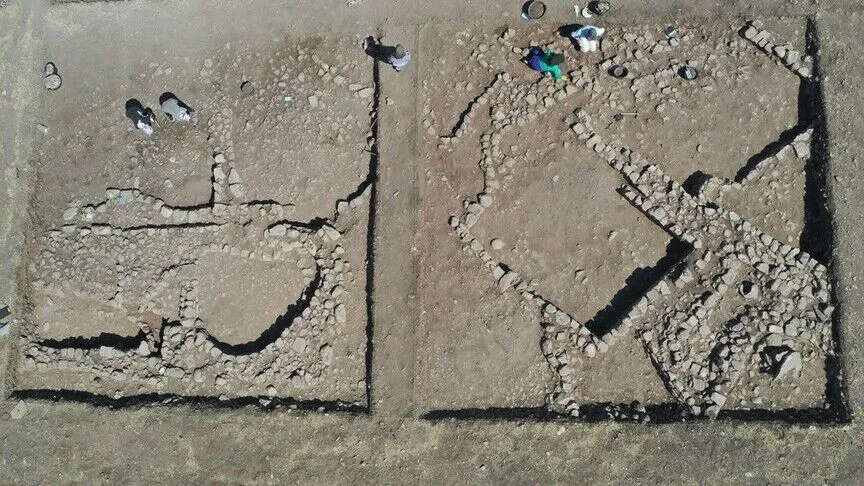 Göbeklitepe'de yeni kazılarda dörtgen planlı yapılar ortaya çıkarıldı