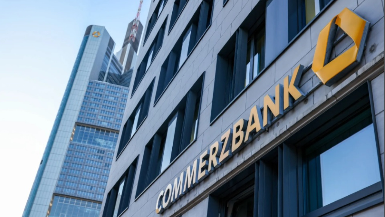 Almanya, Commerzbank hisselerini satabilir