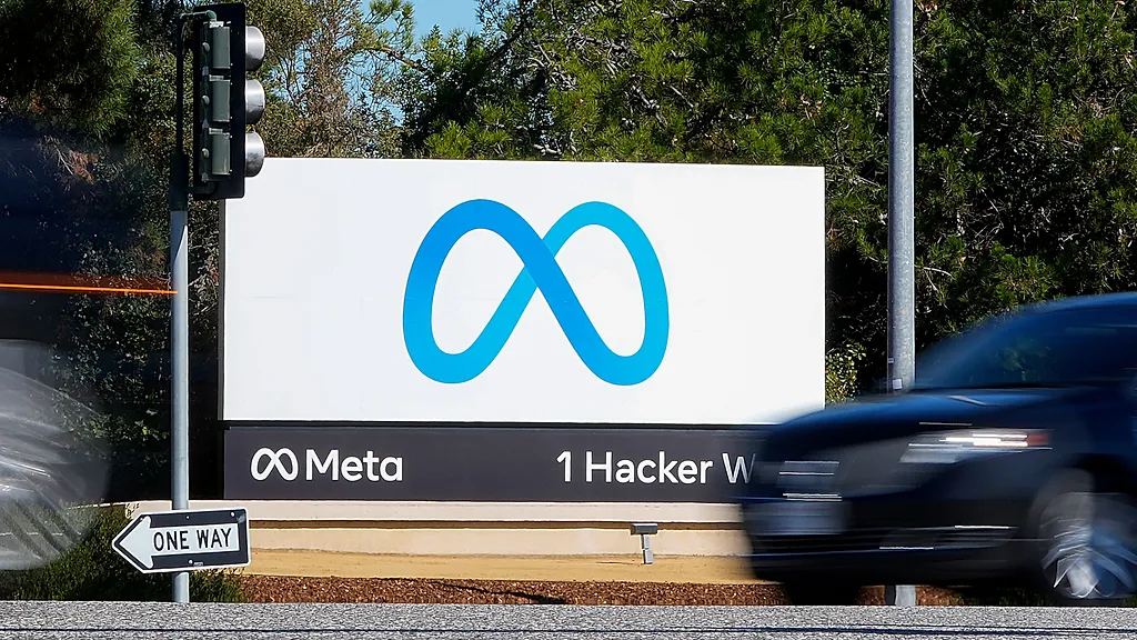 Meta, Microsoft ve Apple'dan üç kat fazla kullanıcı verisi topladı