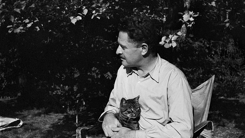 Nâzım Hikmet’in 'Romantika'sı İzmir’de