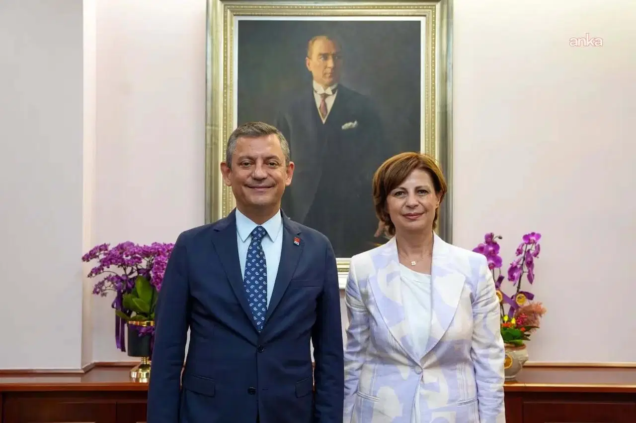 Son dakika... CHP'den istifa etti