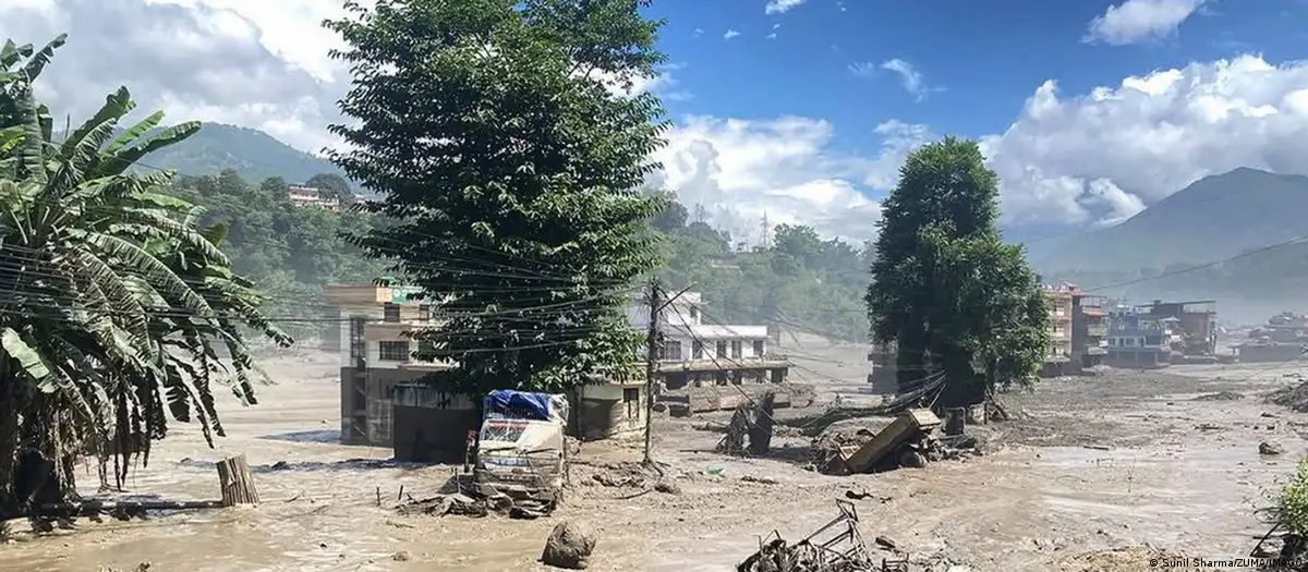 Nepal'deki ani sel nasıl meydana geldi?
