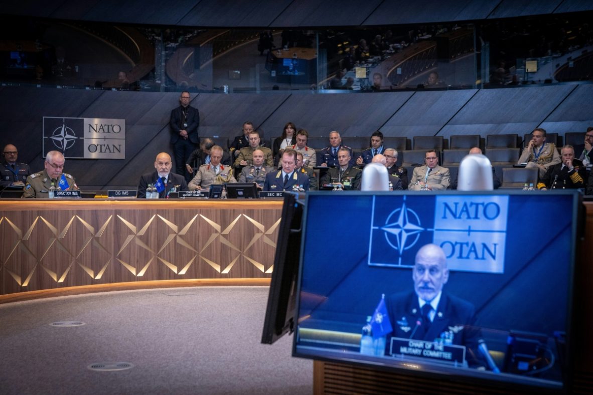 Almanya, NATO’nun Üst Düzey Askerî Görevine Talip