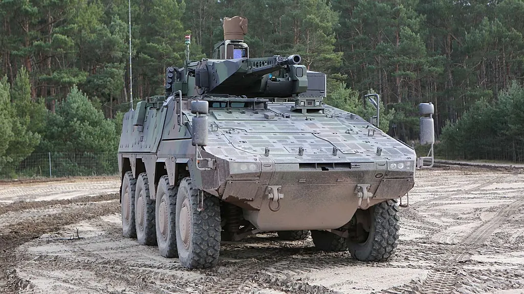 Alman ordusu, NATO’nun doğu kanadı için ‘Schakal’ filosunu büyütüyor