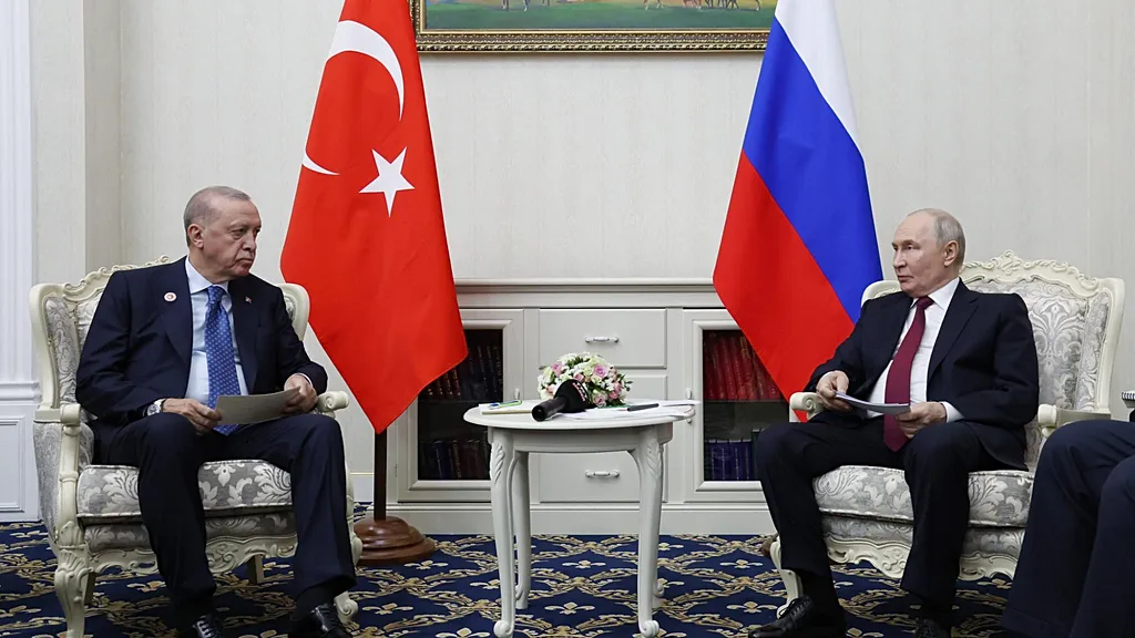 Erdoğan, Kazakistan'da Putin ile görüştü