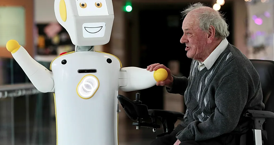 Yapay zekâ ve robotlar Alzheimer hastalarına nasıl yoldaşlık ediyor