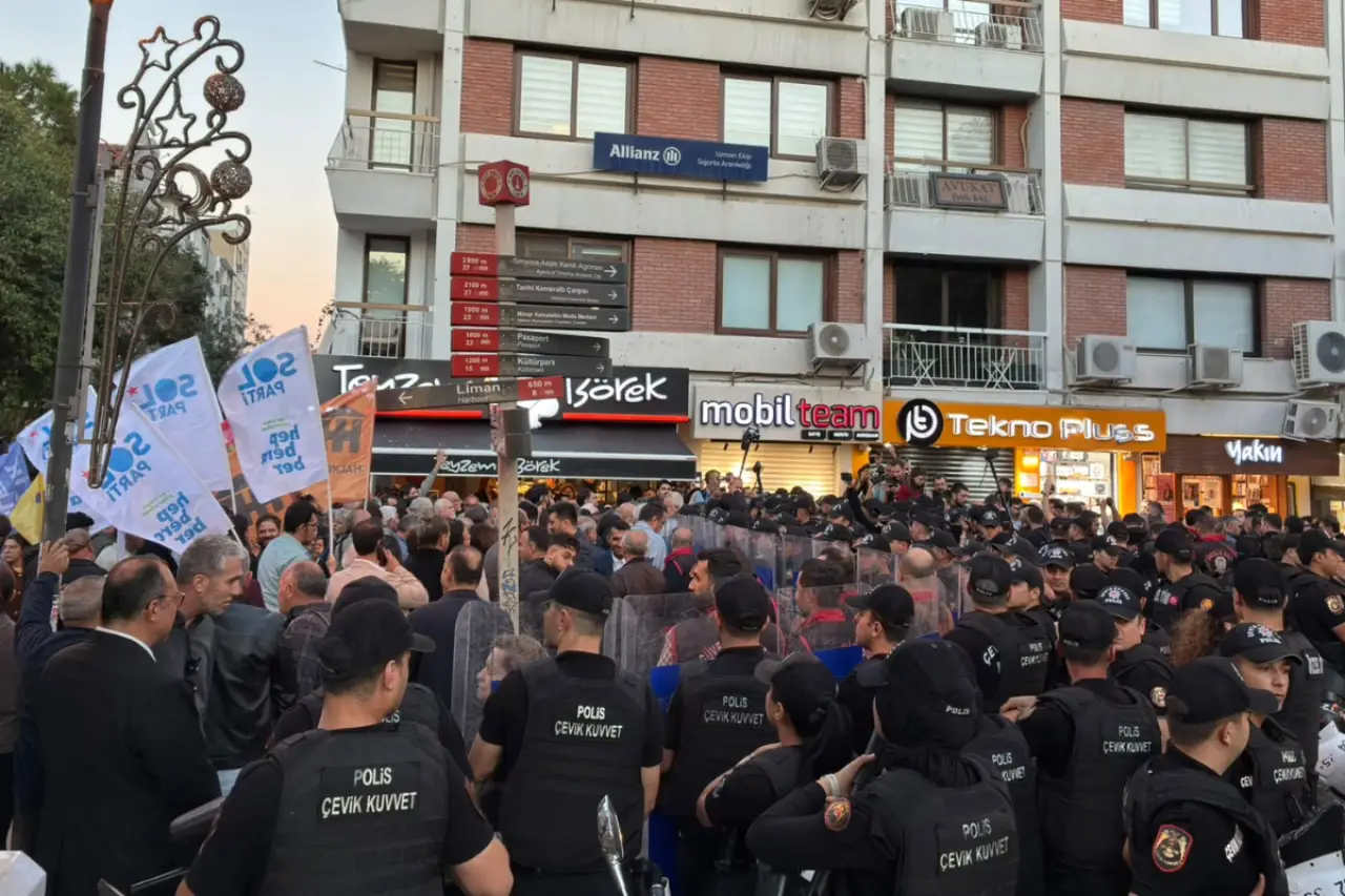 Cemil Tugay'ın AK Parti'ye geçeceği iddiası ayağa kaldırdı