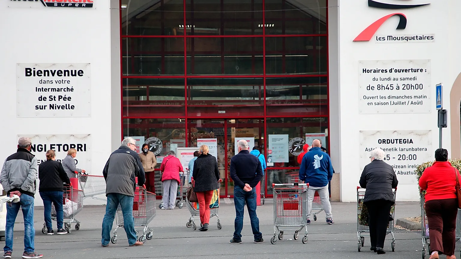 Fransa'da yüzlerce markete siber saldırı