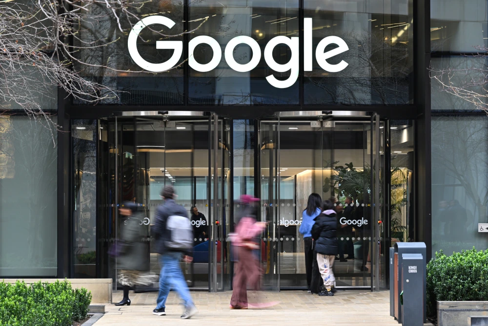 Google, veri merkezlerini "doğru şekilde" inşa edebileceğini iddia ediyor.