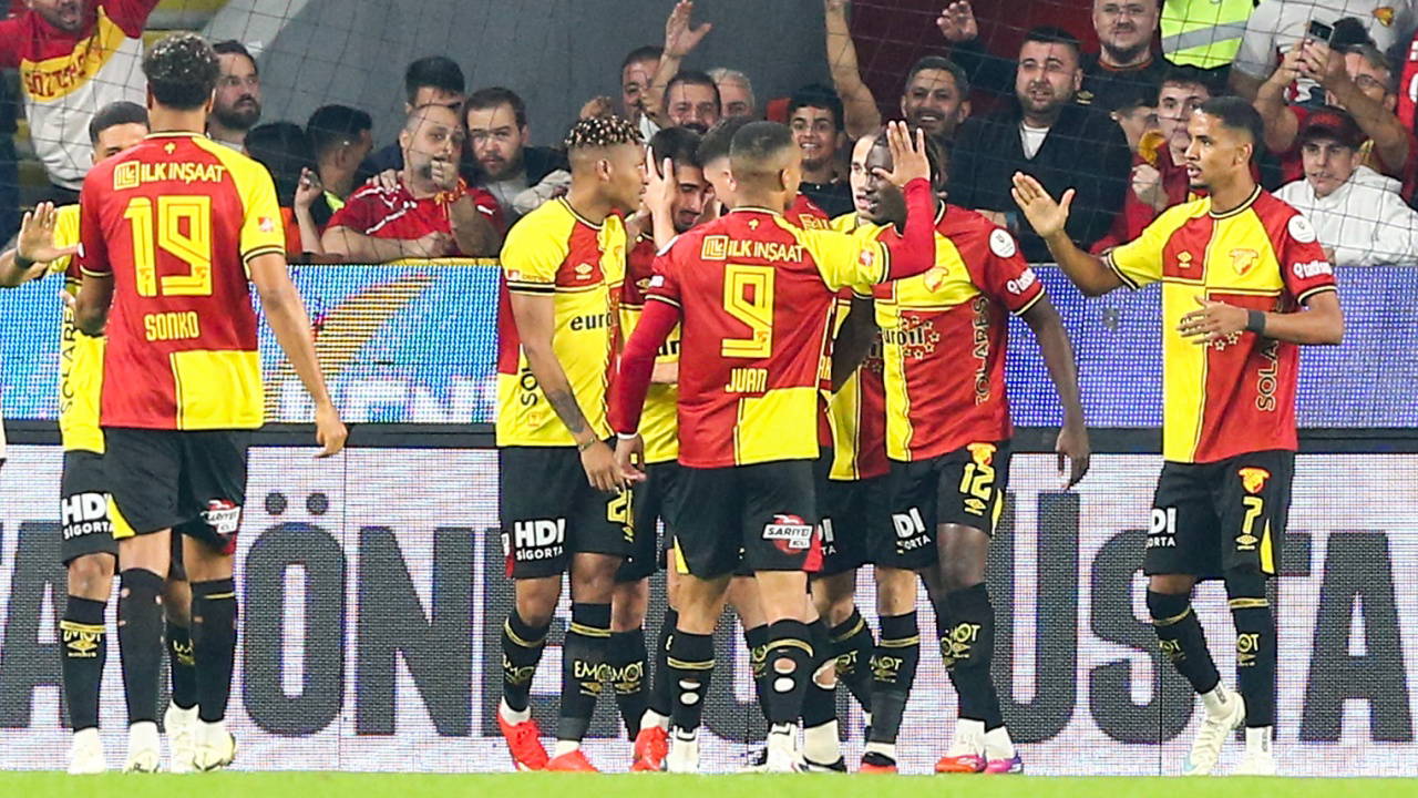 Göztepe, Arca Çorum FK'yı 2-0 mağlup etti