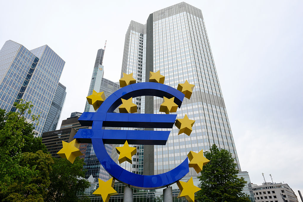 Avrupa Merkez Bankası (ECB), faiz oranlarını %2,5'te sabit tuttu.