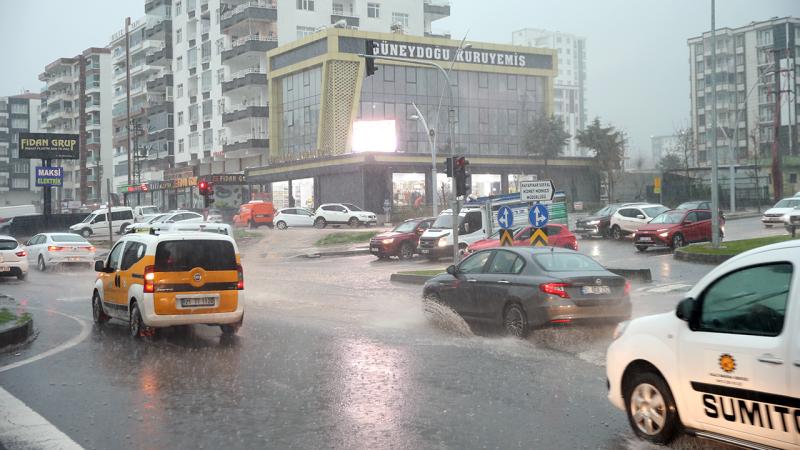 21 il için "sarı" uyarı: Kuvvetli yağışa dikkat
